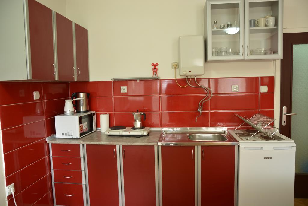 Apartment Kapishtec Skopje Zimmer foto